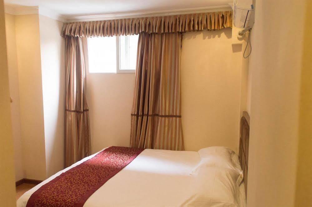 Chongqing Sipulan Express Hotel מראה חיצוני תמונה